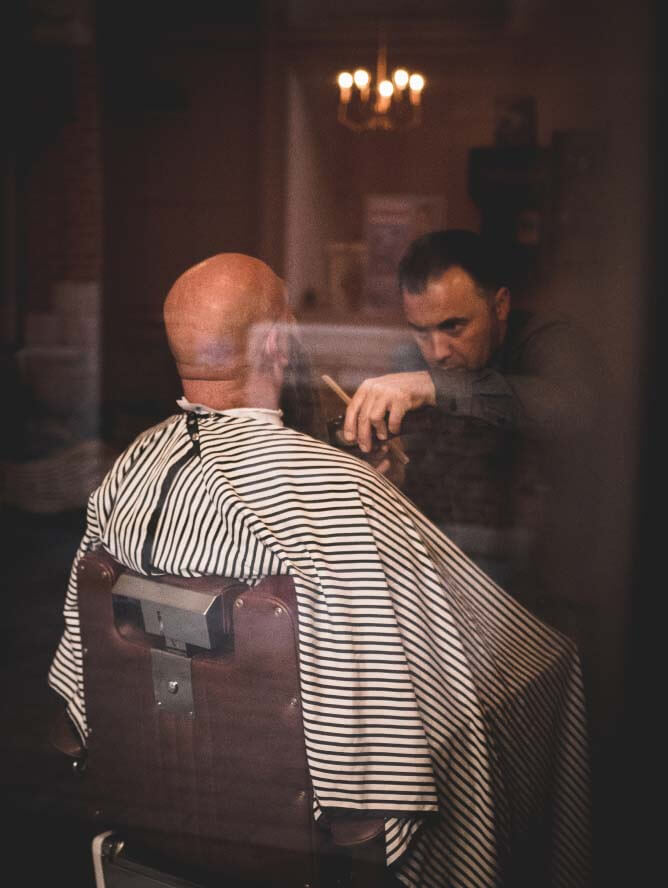 hair-saloon-about1