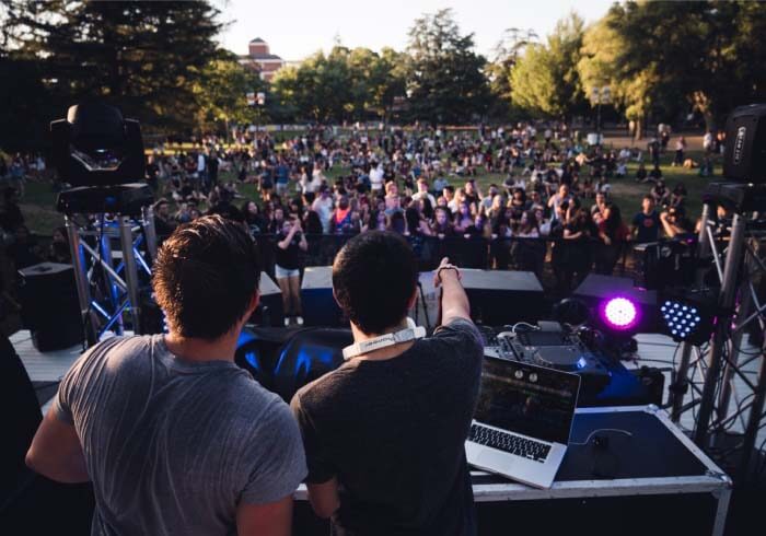 Vestibulum Nisl Felis